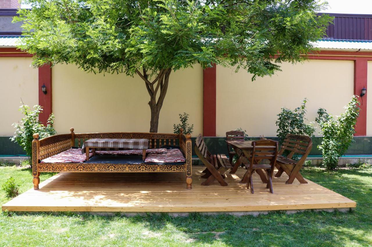 טשקנט Chinor Garden Hotel - Free Airport Pick-Up And Drop-Off מראה חיצוני תמונה