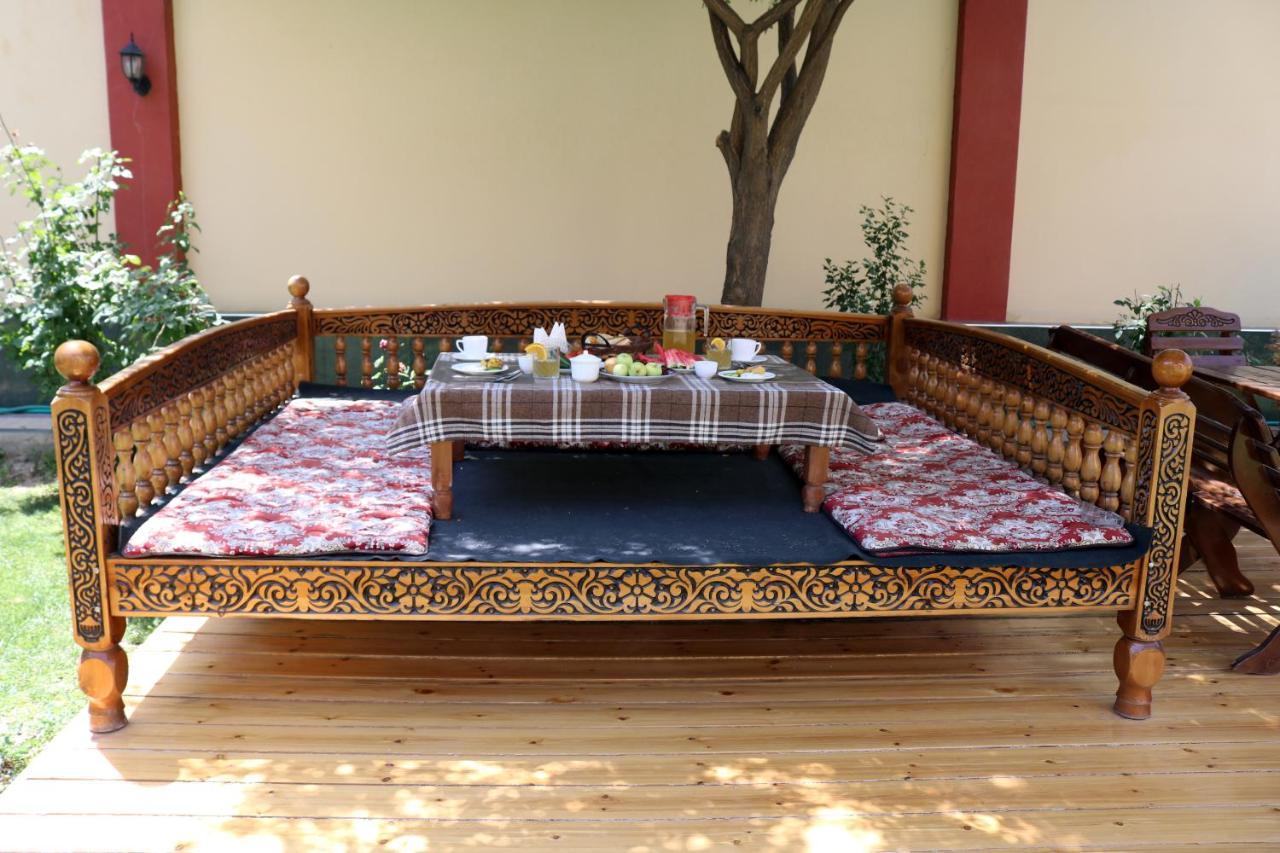 טשקנט Chinor Garden Hotel - Free Airport Pick-Up And Drop-Off מראה חיצוני תמונה