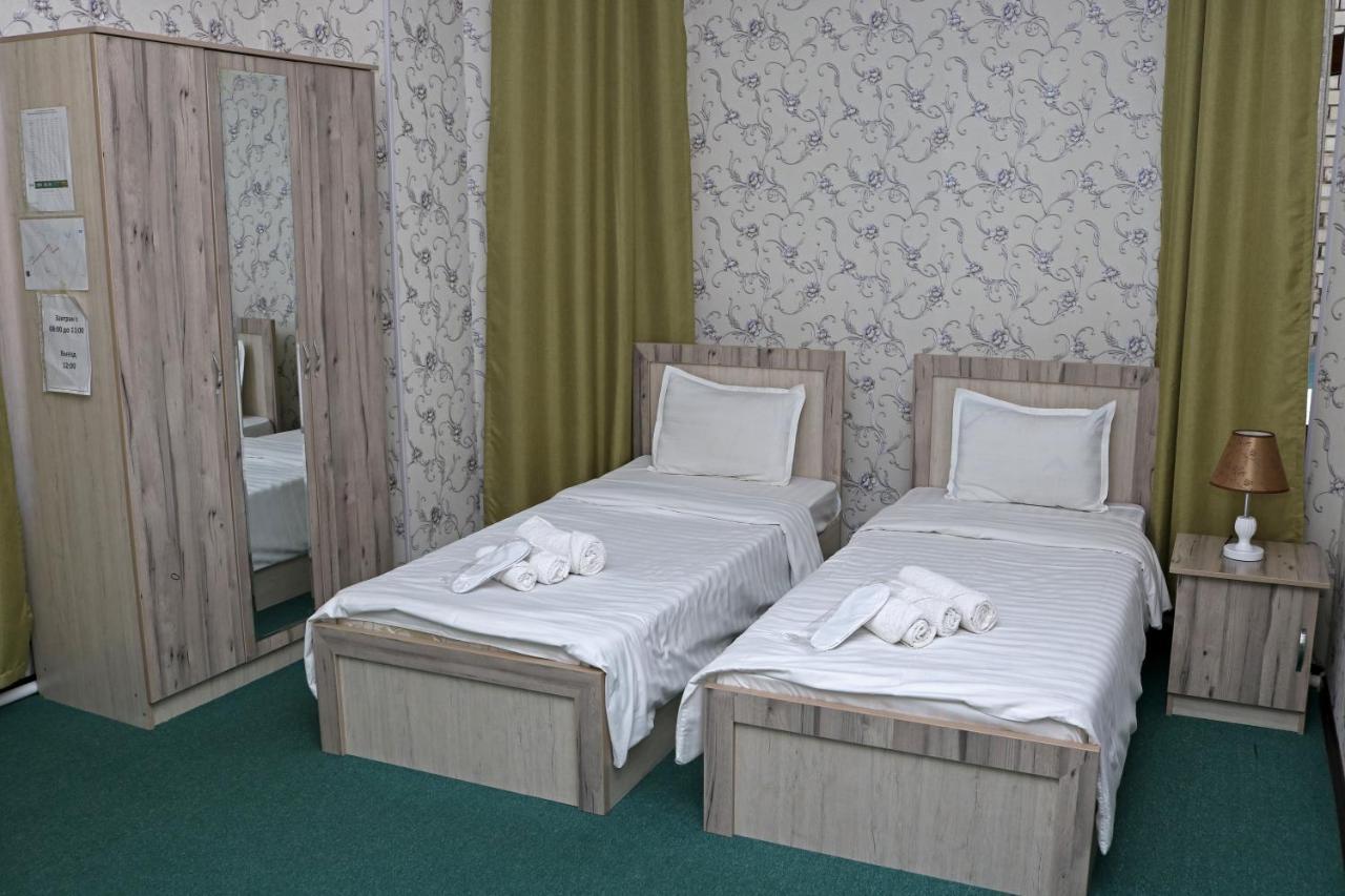 טשקנט Chinor Garden Hotel - Free Airport Pick-Up And Drop-Off מראה חיצוני תמונה