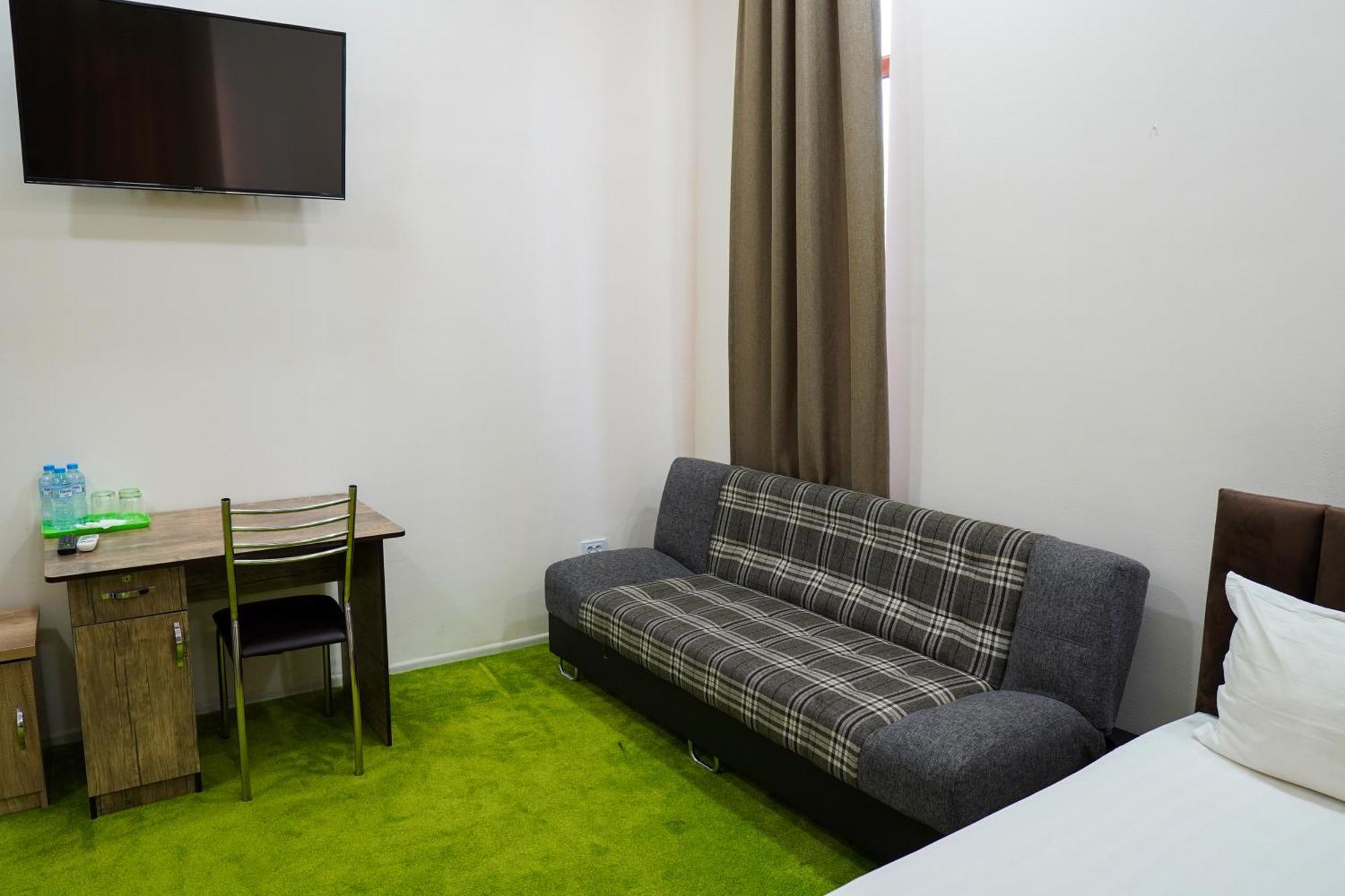טשקנט Chinor Garden Hotel - Free Airport Pick-Up And Drop-Off מראה חיצוני תמונה