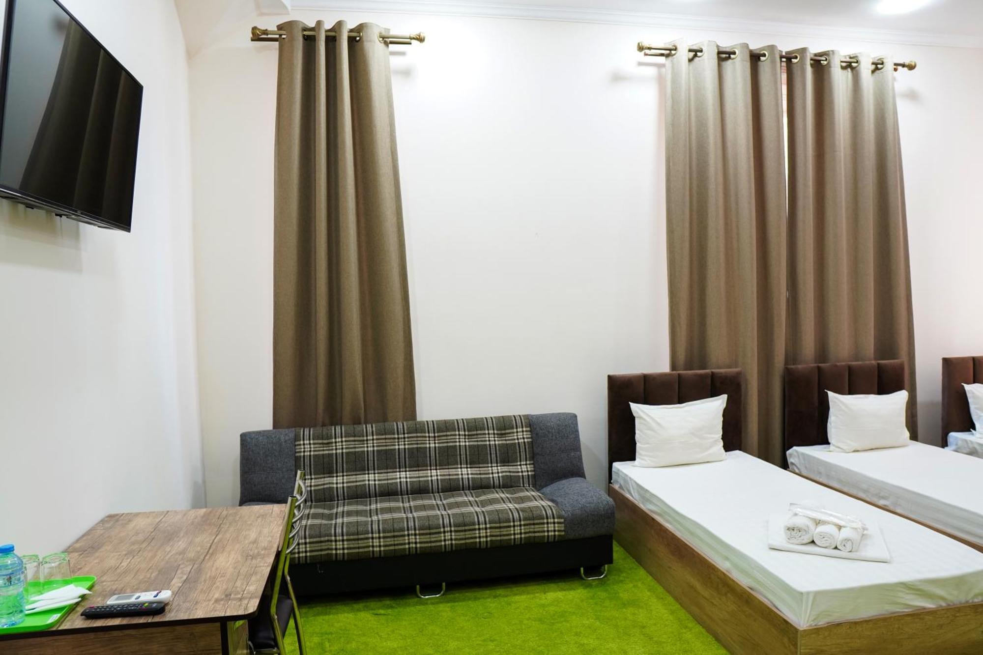 טשקנט Chinor Garden Hotel - Free Airport Pick-Up And Drop-Off מראה חיצוני תמונה