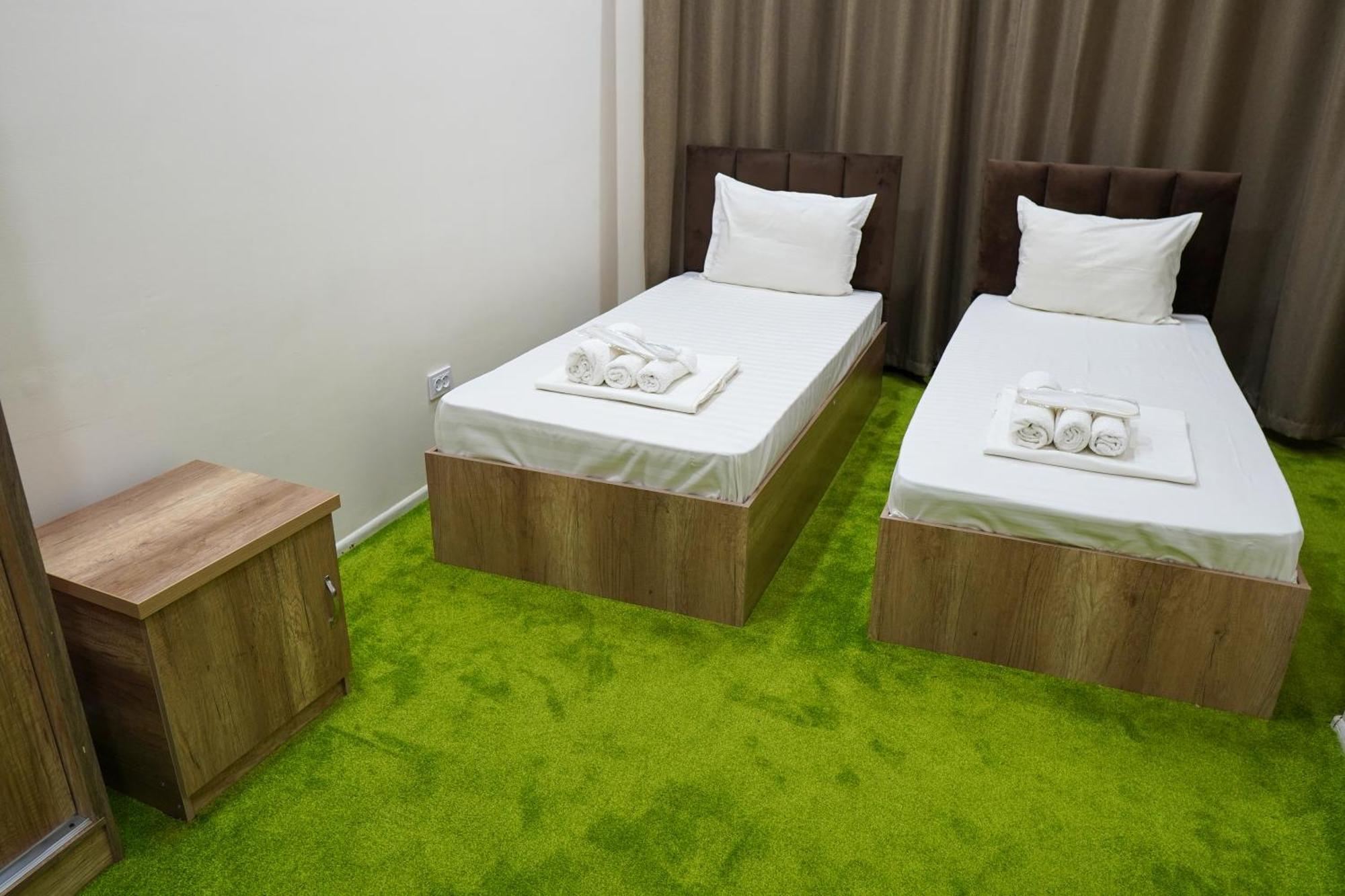 טשקנט Chinor Garden Hotel - Free Airport Pick-Up And Drop-Off מראה חיצוני תמונה