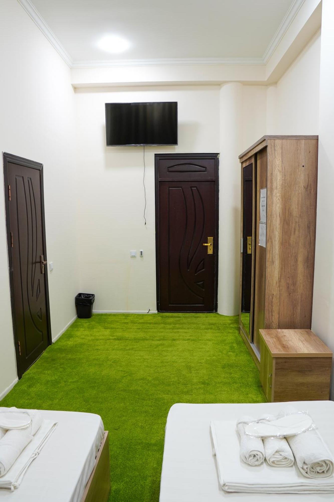 טשקנט Chinor Garden Hotel - Free Airport Pick-Up And Drop-Off מראה חיצוני תמונה